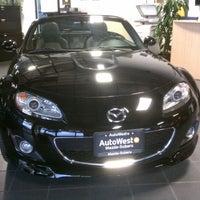 รูปภาพถ่ายที่ AutoNation Mazda Roseville โดย Dave เมื่อ 2/13/2012