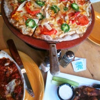 Photo taken at Picazzo&#39;s Organic Italian Kitchen by Mayil D. on 8/17/2011