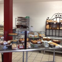 Photo taken at Sugar Pine Bakery by Laasimi on 8/14/2012