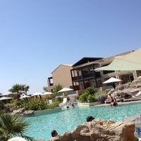 Das Foto wurde bei The Lagoon Poolbar von Vassilis 🎗 D. am 7/24/2012 aufgenommen