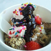 4/29/2012 tarihinde Harold O.ziyaretçi tarafından Yogurt King'de çekilen fotoğraf