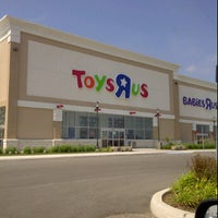 Toys r store us wonderland