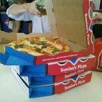 Photo taken at Domino&amp;#39;s Pizza by Leonardo A. on 12/20/2011