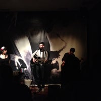 Photo prise au Estúdio 22 par Miguel A. le3/23/2012