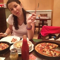 Photo taken at Pizza Hut by Vladimir M. on 7/17/2012