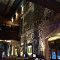 9/12/2012 tarihinde Thor Eric S.ziyaretçi tarafından The Department Restaurant and Liquor Lounge'de çekilen fotoğraf