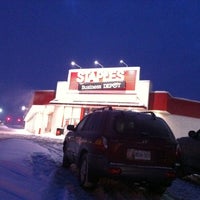 staples mapleview
