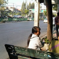 Photo taken at ป้ายรถเมล์ ปากซอยไผ่สิงโต by Lookkaew K. on 12/28/2011
