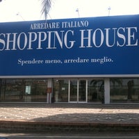 Photo taken at Shopping House - Arredare Italiano by Simone F. on 3/26/2011