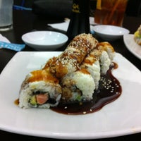 Снимок сделан в Sushi Ken пользователем Luis M. 3/17/2011