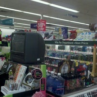 Photo taken at Walgreens by Jay D. on 9/18/2011