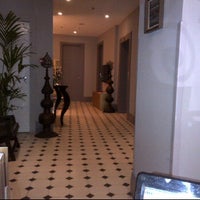Das Foto wurde bei Stories Hotel Karakol von flori m. am 5/2/2012 aufgenommen