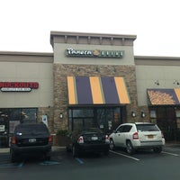 Photo taken at Panera Bread by Ray S. on 1/5/2012