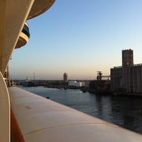 3/8/2012 tarihinde André D.ziyaretçi tarafından Tampa Port Authority'de çekilen fotoğraf
