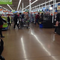 Foto tomada en Walmart Supercentre  por John el 4/6/2012