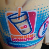 Photo taken at Dunkin&amp;#39; Donuts by FERNANDO U. on 7/17/2012
