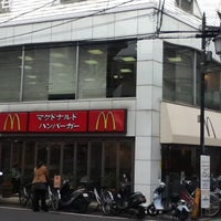 Photo taken at マクドナルド 東久留米駅北口店 by へろみ え. on 4/13/2012