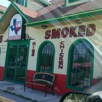 Photo taken at Texas Que Smokehouse by Chef D. on 8/28/2012