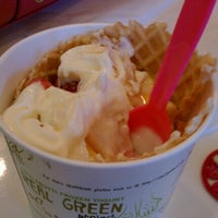 Photo taken at Tutti Frutti Frozen Yogurt by Lizzie J. on 6/8/2012