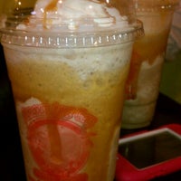 Foto tirada no(a) Paradise Juice Cafe &amp;amp; Yogurt por Vilena em 8/23/2012