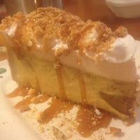 Photo taken at Olive Garden by Allana D. on 9/9/2012