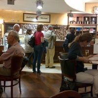 Photo taken at Julius Meinl Coffee to go by Peter D. on 6/14/2012