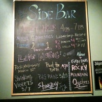 Foto scattata a The Side Bar da Dustin B. il 4/14/2012