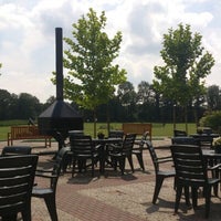 Photo taken at Golfbaan Spielehof by Jeroen on 8/2/2012