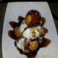 Das Foto wurde bei Alfa Restaurant &amp;amp; Bar von JJ am 3/18/2012 aufgenommen