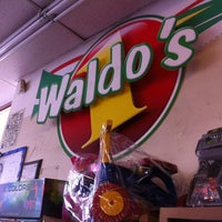 Photo taken at Waldo&amp;#39;s by Denovland A. on 12/7/2011