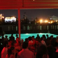 Photo taken at COLORS - Eat, Drink, Party - (Hillside City Club) by gokhan g. on 7/4/2012