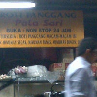 Photo taken at Roti Panggang Palasari by Erik R. on 10/24/2011