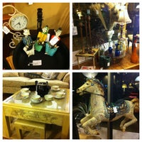 Photo taken at The Green Goose Resale and Consignment by Laura Jean S. on 2/9/2012