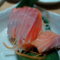 Photo taken at SUI Japanese Restaurant by Grry G. on 7/30/2011