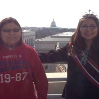 2/10/2012 tarihinde Nikki B.ziyaretçi tarafından Navajo Nation Washington Office'de çekilen fotoğraf