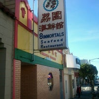 Photo taken at 8 Immortals Restaurant by Charles L. on 1/29/2012
