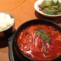 Photo taken at 韓国料理 ワンス by Mari on 8/2/2012