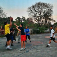 Photo taken at Street Basketball Court | Prapawan Home I by Takkun L. on 1/8/2012