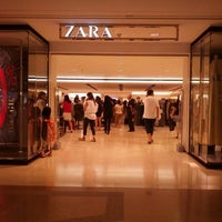 Zara - Clothing Store in Tsim Sha Tsui