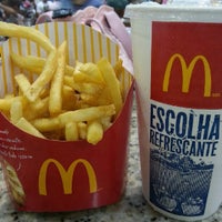 Photo taken at McDonald&amp;#39;s by Sérgio S. on 7/25/2012
