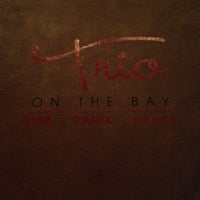3/17/2012 tarihinde Tiaziyaretçi tarafından Trio On The Bay'de çekilen fotoğraf