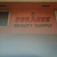 Photo taken at Dukanee Beauty Supply by Tu M. on 4/17/2012