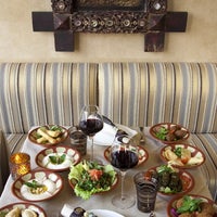 5/10/2011にCarlos M.がObeirut Lebanese Cuisineで撮った写真