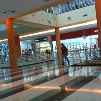 7/22/2011 tarihinde Joiceziyaretçi tarafından Shopping Campo Limpo'de çekilen fotoğraf