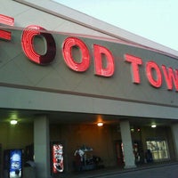 Photo taken at Food Town by Nadine W. on 10/20/2011