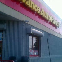 Photo taken at Advance Auto Parts by JESUS H. on 8/28/2011