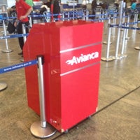 Photo taken at Check-in Avianca by Humberto M. on 7/29/2012