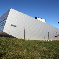 รูปภาพถ่ายที่ Wolfe Center for the Arts โดย Bowling Green State University เมื่อ 4/10/2012