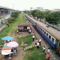 Photo taken at Khan Keha Khomo Sip-kao Railway Halt (SRT1225) by Civilize  Satellite ( E22HPS ) on 7/25/2012