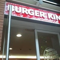 รูปภาพถ่ายที่ Burger King โดย Sara P. เมื่อ 10/21/2011